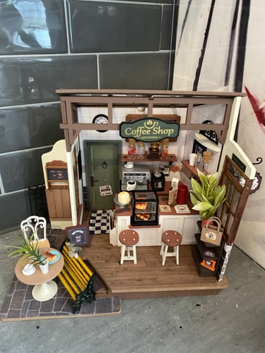 Customer photo review of ROLIFE | Diorama Le Café n°17 DG162