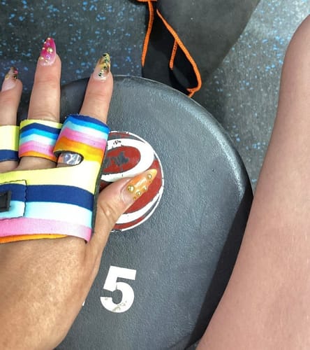 Customer photo review of Guantes Pesas GRAB Mujer Summer