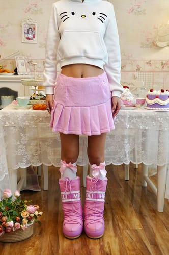 Customer photo review of Kitty Short sweatshirt S021