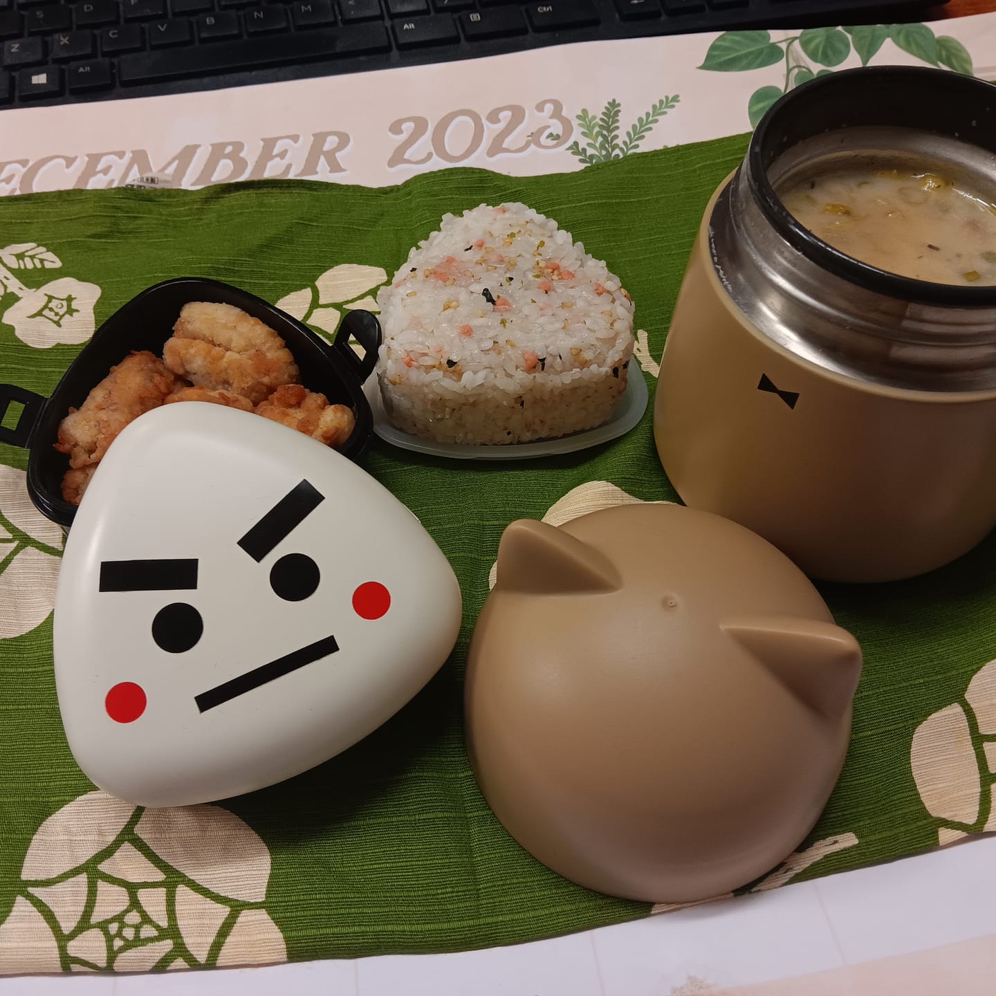 Customer photo review of Onigiri Box | Norio