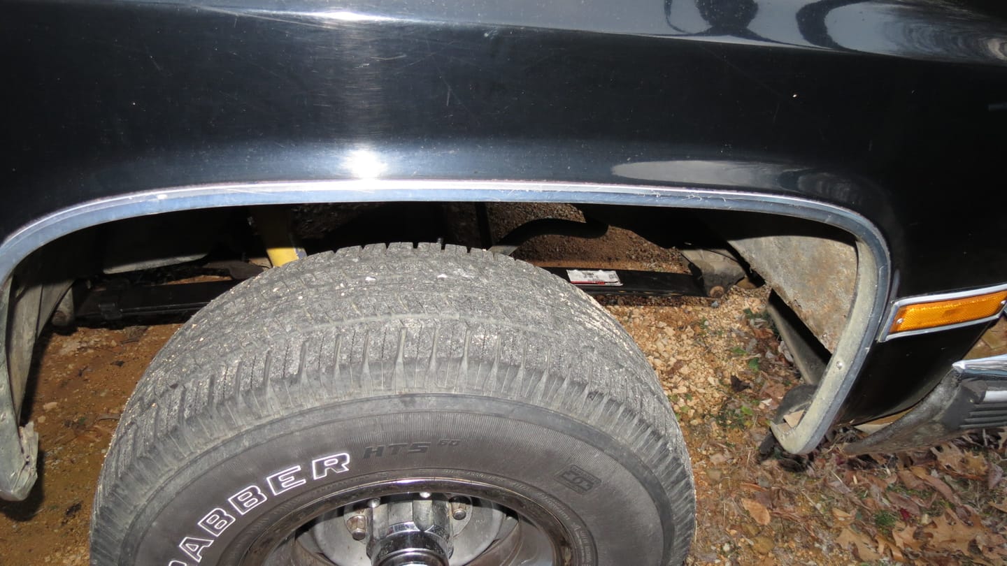 Customer photo review of 1973-1991 Chevy & GMC 4 Wheel Drive K Series, V Series, Jimmy, Blazer and Suburban Front Leaf Spring - 2 Leaves - 22-400