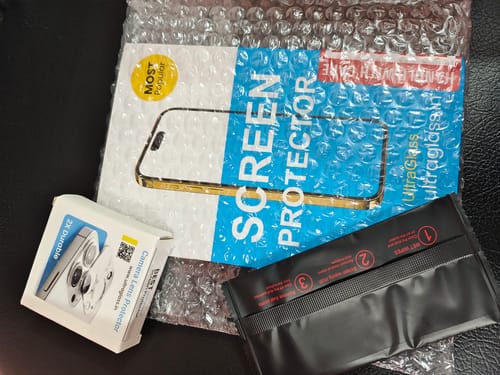 Customer photo review of UltraGlass Privacy Screen Protector for iPhone