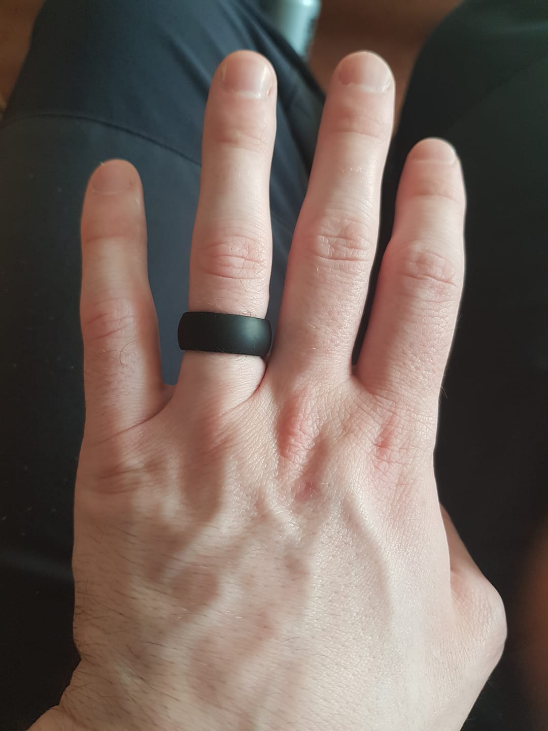 Customer photo review of botthms Black Active Silicone Ring