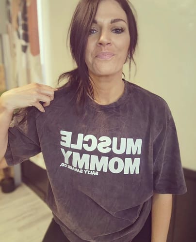 Customer photo review of Salty Savage Unisex "MUSCLE MOMMY" Oversized Tall Crew Tee