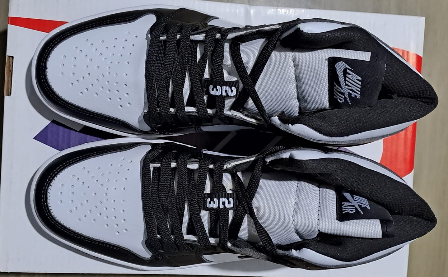 Customer photo review of Tenis Retro 1 Vaquita