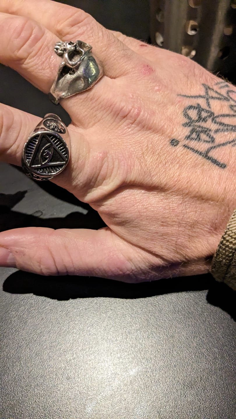 Customer photo review of EYE OF THE SKY.