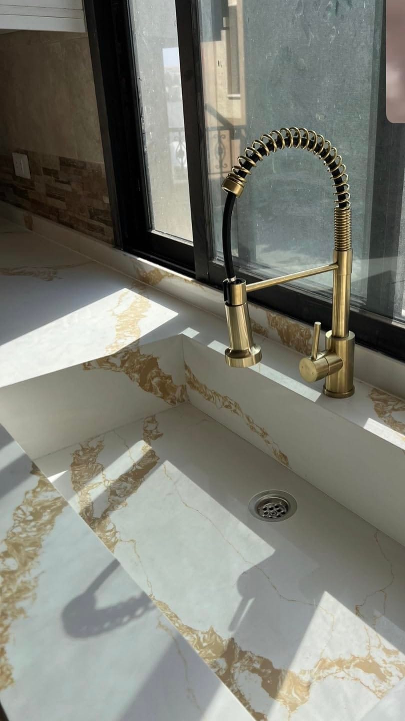 Customer photo review of Halmstad - Single Hole Pre-Rinse Pull-Down Spring Spout Kitchen Faucet