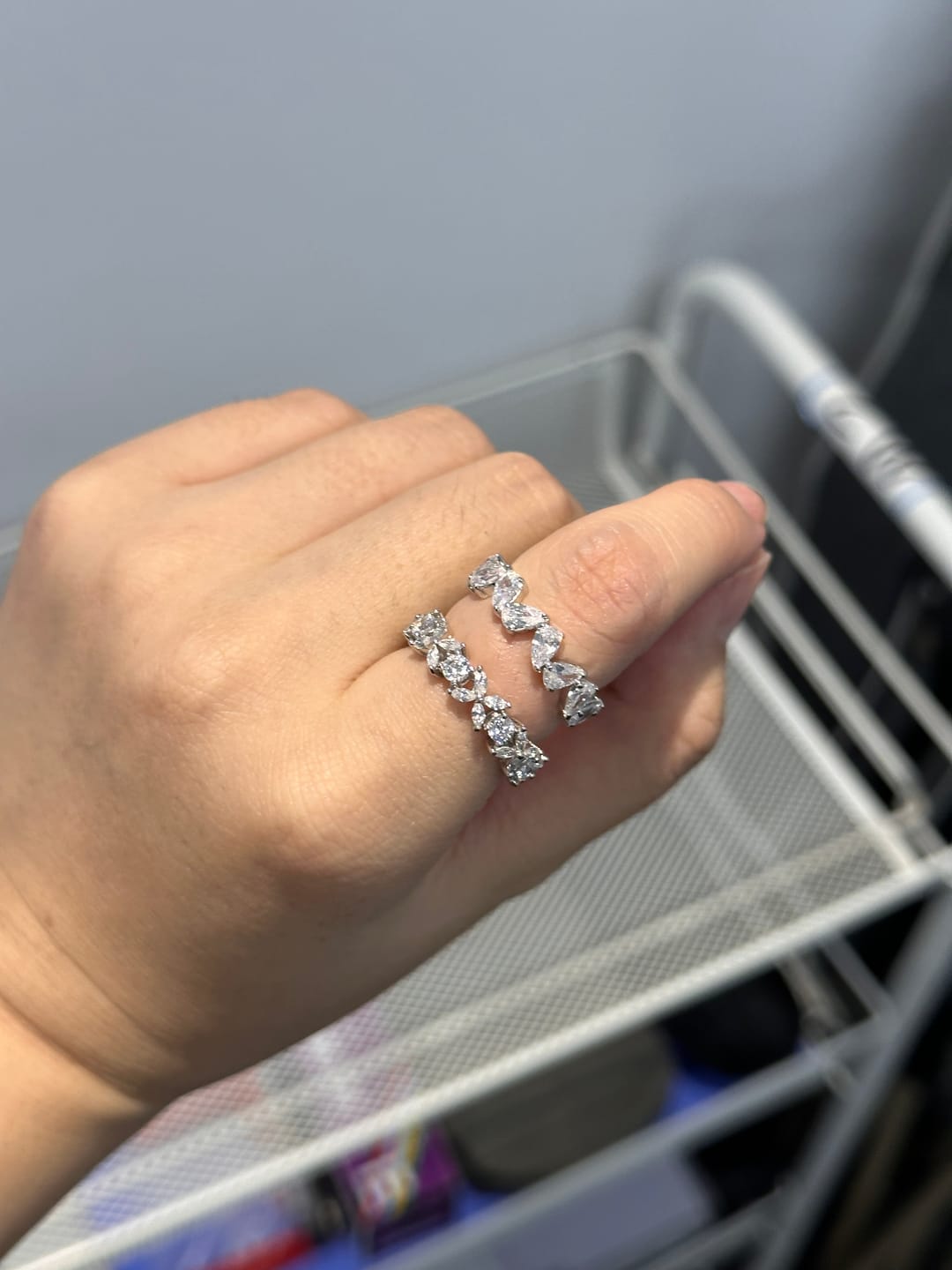 Customer photo review of Louily Unique Full Pear Cut Women's Wedding Band
