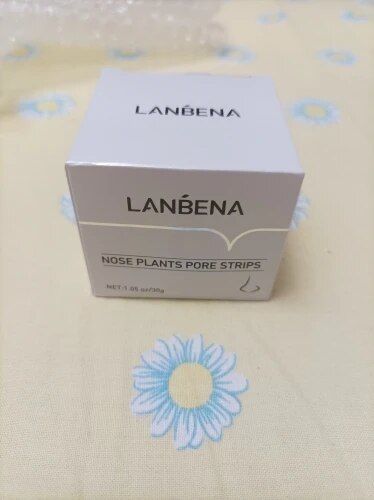 Customer photo review of Masque anti points noirs + 60 bandes offertes