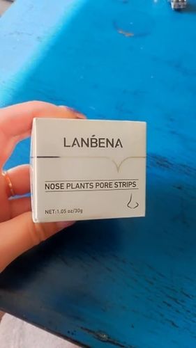 Customer photo review of Masque anti points noirs + 60 bandes offertes