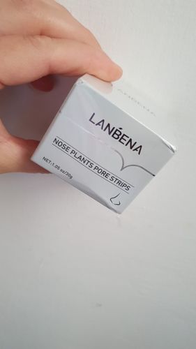 Customer photo review of Masque anti points noirs + 60 bandes offertes