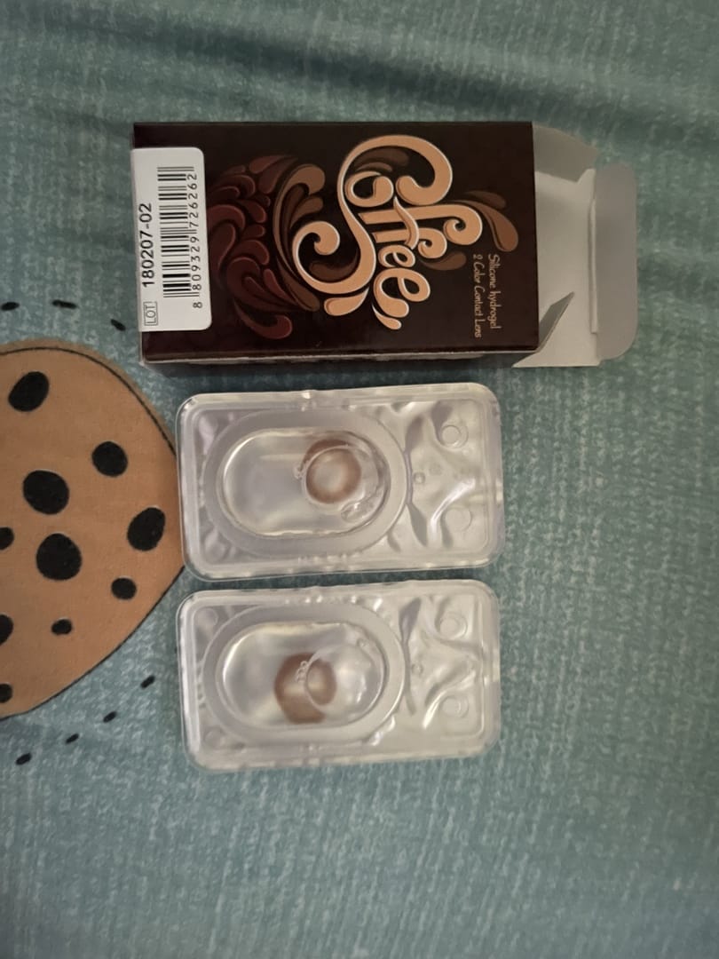 Customer photo review of Coffee Brown (Silicone Hydrogel) Colored Contacts (2Pcs) Monthly