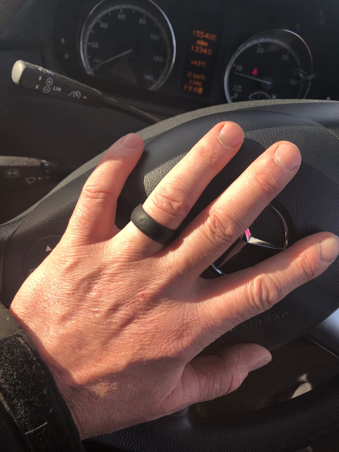 Customer photo review of botthms Black Active Silicone Ring
