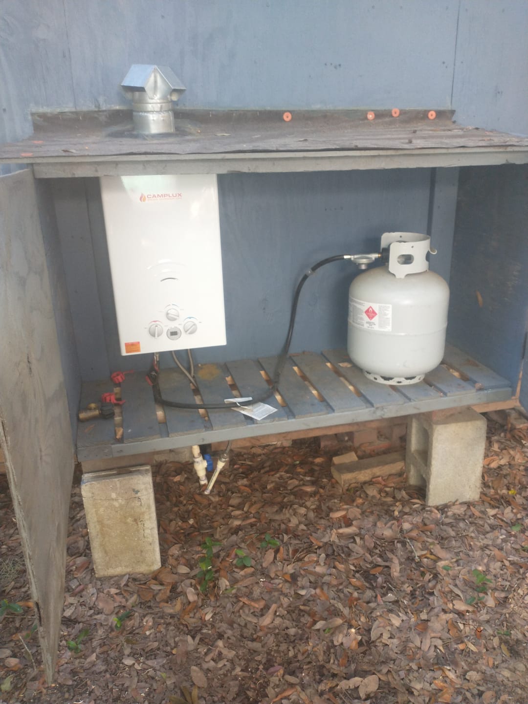 Customer photo review of Propane Portable Tankless Water Heater Outdoor, Camplux 2.64 GPM Instant Hot Camping Showers with 3.3 GPM Water Pump & Pipe Strainer