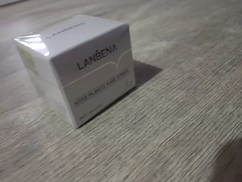 Customer photo review of Masque anti points noirs + 60 bandes offertes