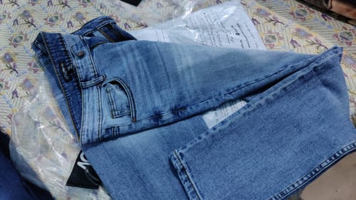 Customer photo review of Slim Fit Light blue jeans 2.0