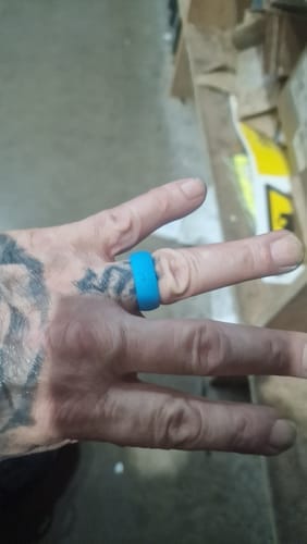 Customer photo review of botthms Turquoise Active Silicone Ring