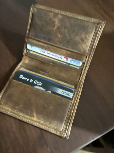 Customer photo review of Billetera Minimal