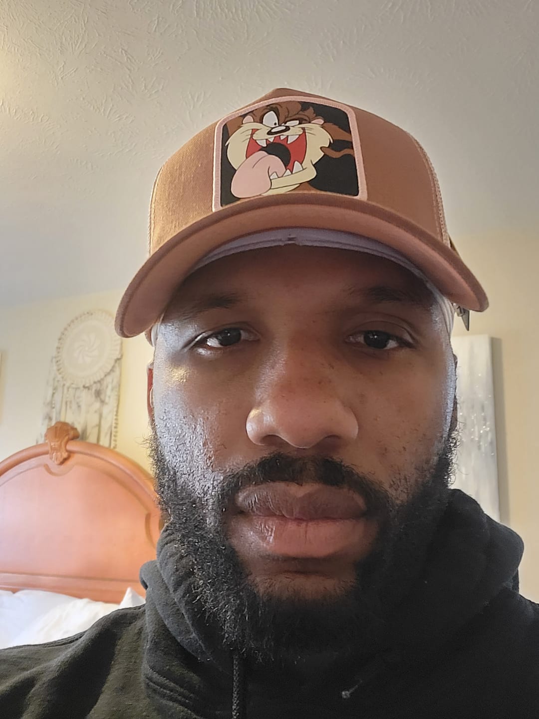 Customer photo review of OVERLORD X Looney Tunes: Tasmanian Devil Trucker Cap