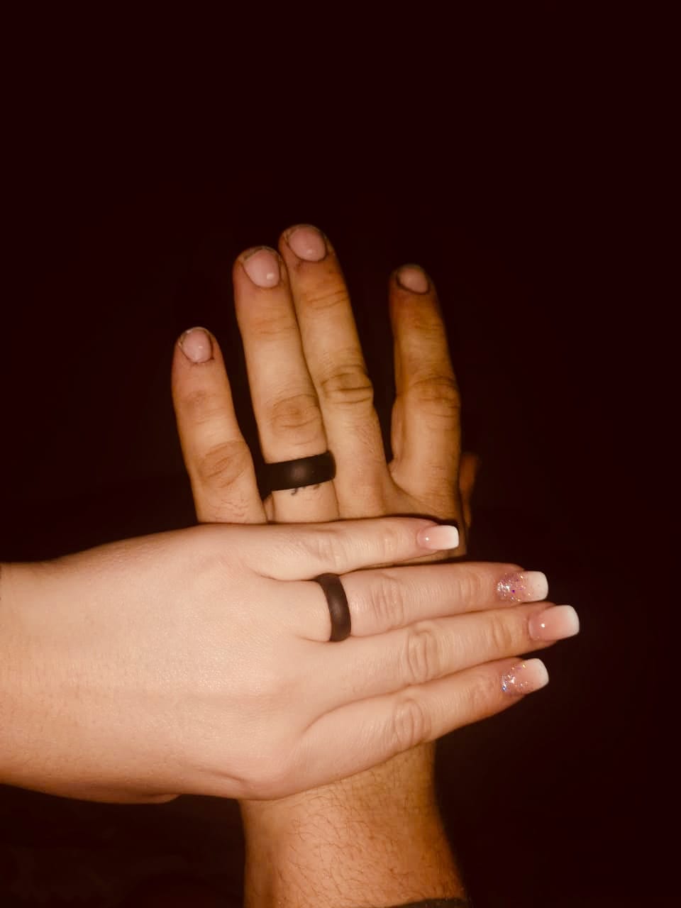 Customer photo review of botthms Black Active Silicone Ring