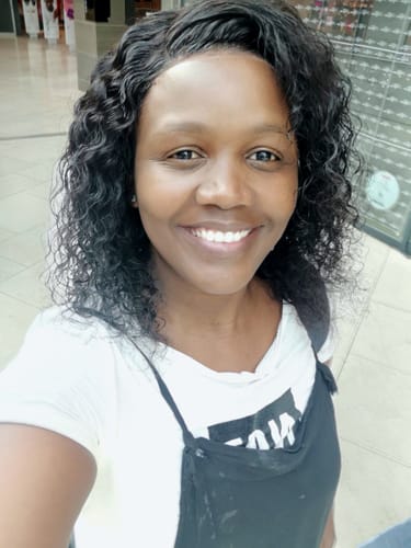 Customer photo review of GIGI - Brazilian 4x4 Lace Wig