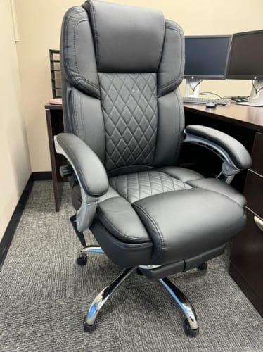 Customer photo review of HOMREST Executive Office Chair, Ergonomic Desk Chair Big and Tall Massage and Heated (Black)