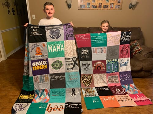 Customer photo review of Project Repat T-Shirt Quilt