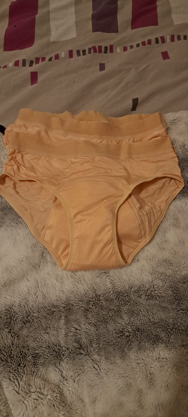 Customer photo review of Culotte Menstruelle Léa - Edition Limitée