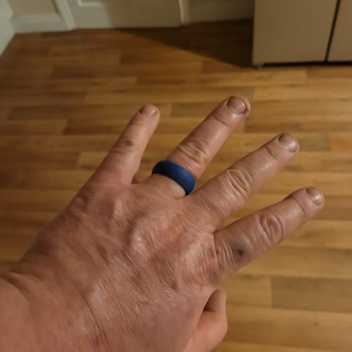 Customer photo review of botthms Blue Active Stripes Silicone Ring