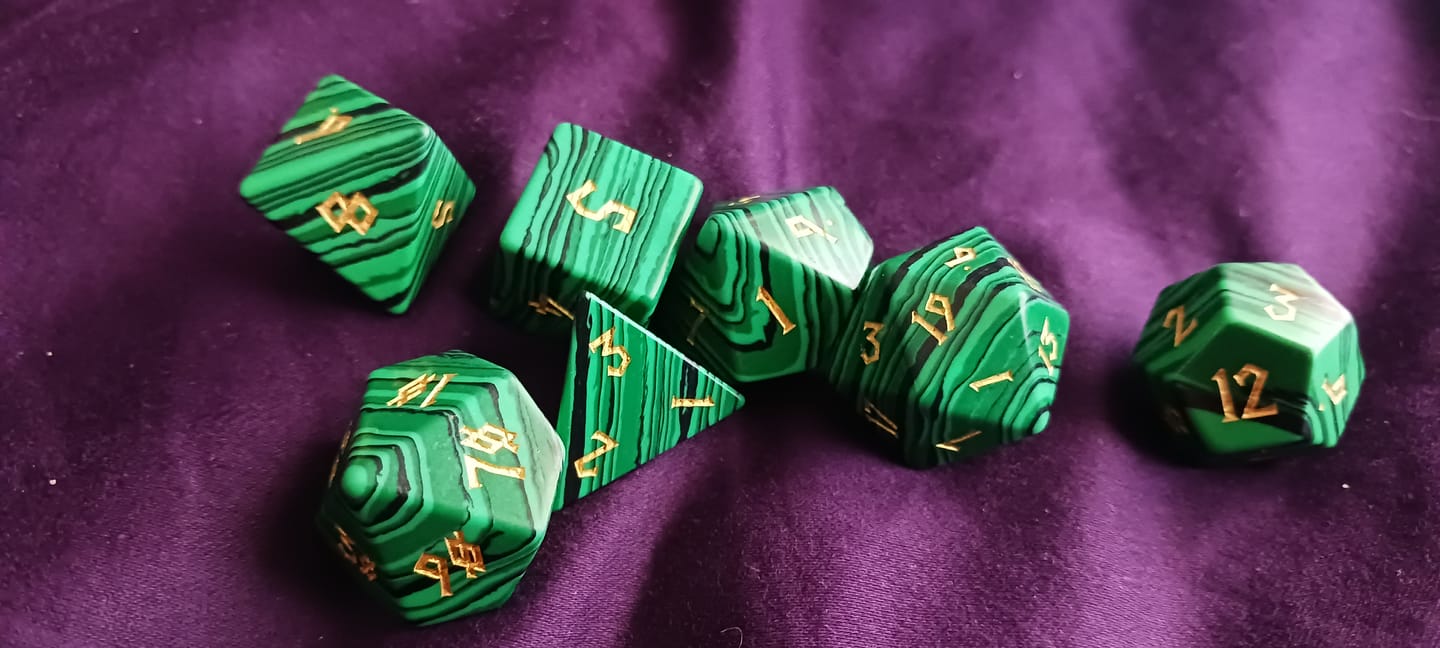 Customer photo review of Malachite Stone Dice Set