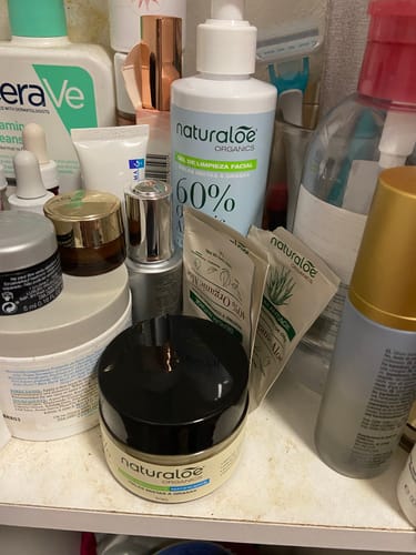 Customer photo review of Gel de Limpieza Facial Piel Mixta a Grasa 250ml