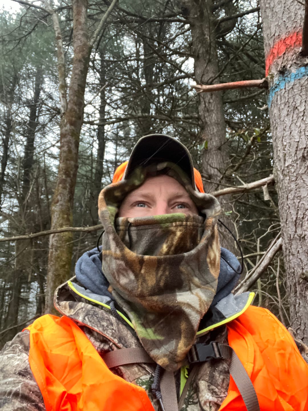 Customer photo review of TideWe Hunting Pants Heated for Men with Battery Pack