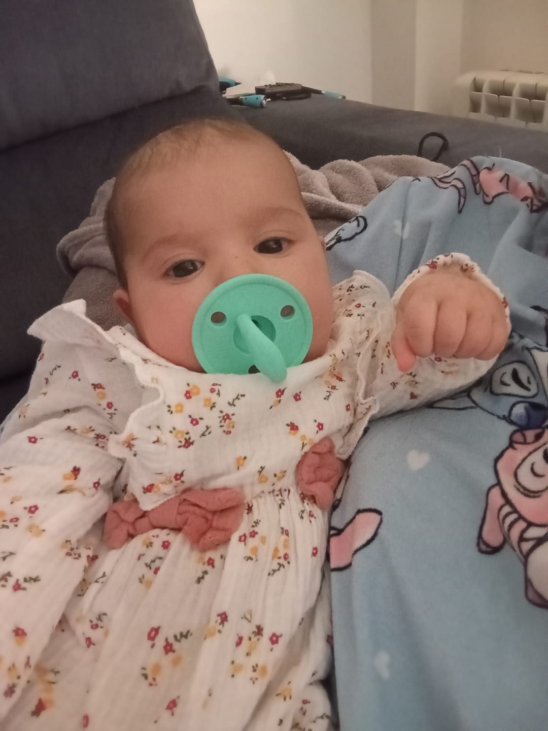 Customer photo review of Kit 2 Chupetes Rosa y Rosa Pálido Nenina & Co