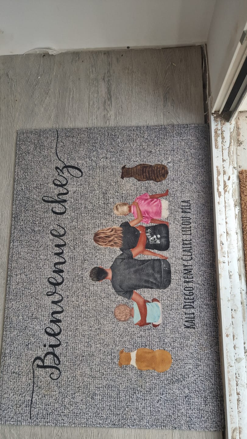 Customer photo review of Famille - Paillasson personnalisé