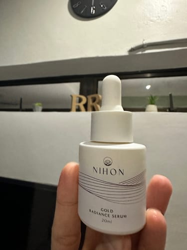 Customer photo review of Radiance: Gold Radiance Serum [Limited Edition]