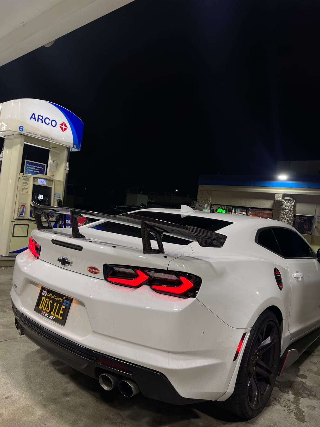 Customer photo review of 2016-2024 Chevy Camaro ZL1 1LE Full Carbon Fiber 1pc Rear Spoiler