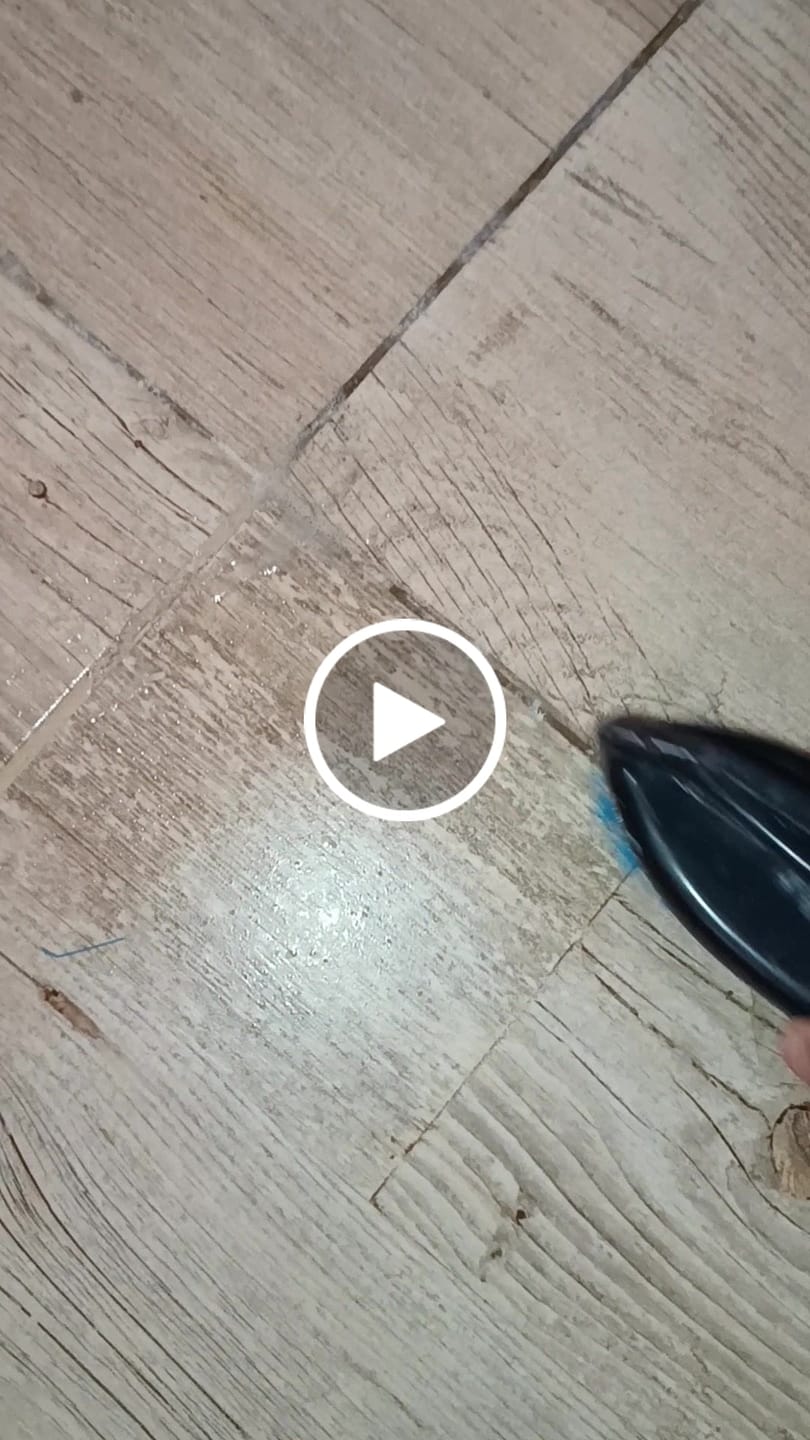 Customer video review of Limpia juntas multiusos 1000ml