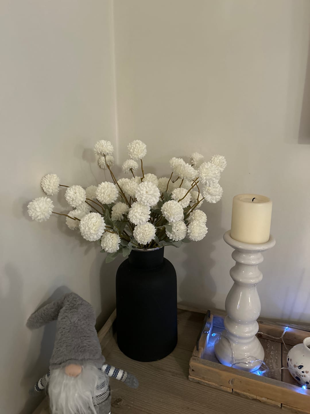 Customer photo review of Faux Kiku Flower - White (10 Stems)