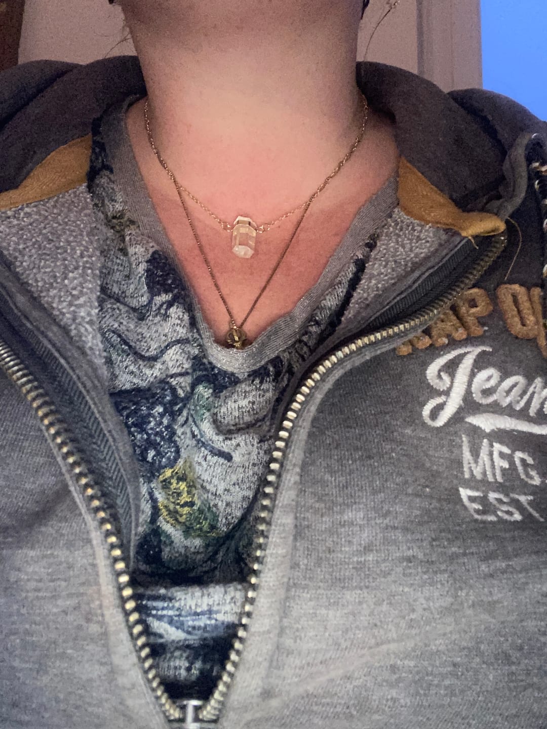 Customer photo review of Collier Cristal de Roche "Murmure du Tibet"