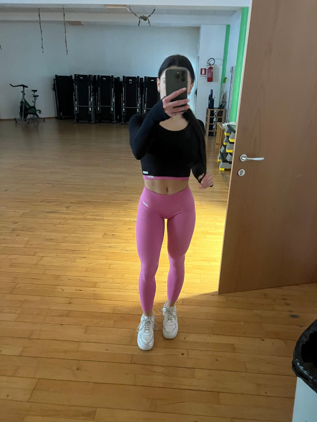 Customer photo review of Bolero Nikita Gym Fashion Nero