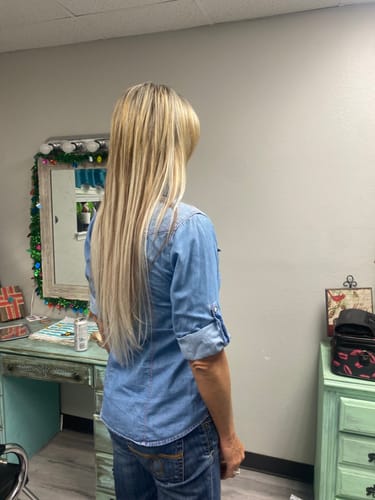 Customer photo review of Full Shine Fusion Nail U Tip Human Hair Extensions 100% Remy Hair White Blonde (#1000)