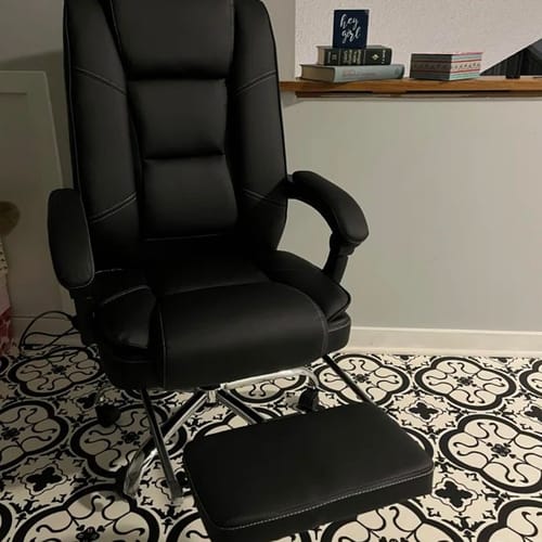Customer photo review of Ergonomic Adjustable Height Massage and Heated Executive Office Chair Black