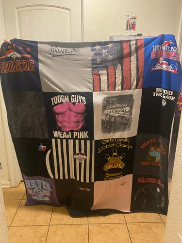 Customer photo review of Classic T-Shirt Blanket