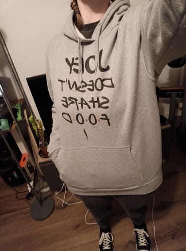 Customer photo review of Sweat à capuche Friends | Joey Doesn't Share Food