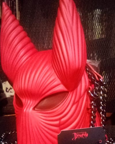 Customer photo review of PRE-ORDER - BRAM STOKER'S DRACULA Order of the Dragon Helmet Bag in Blood Red