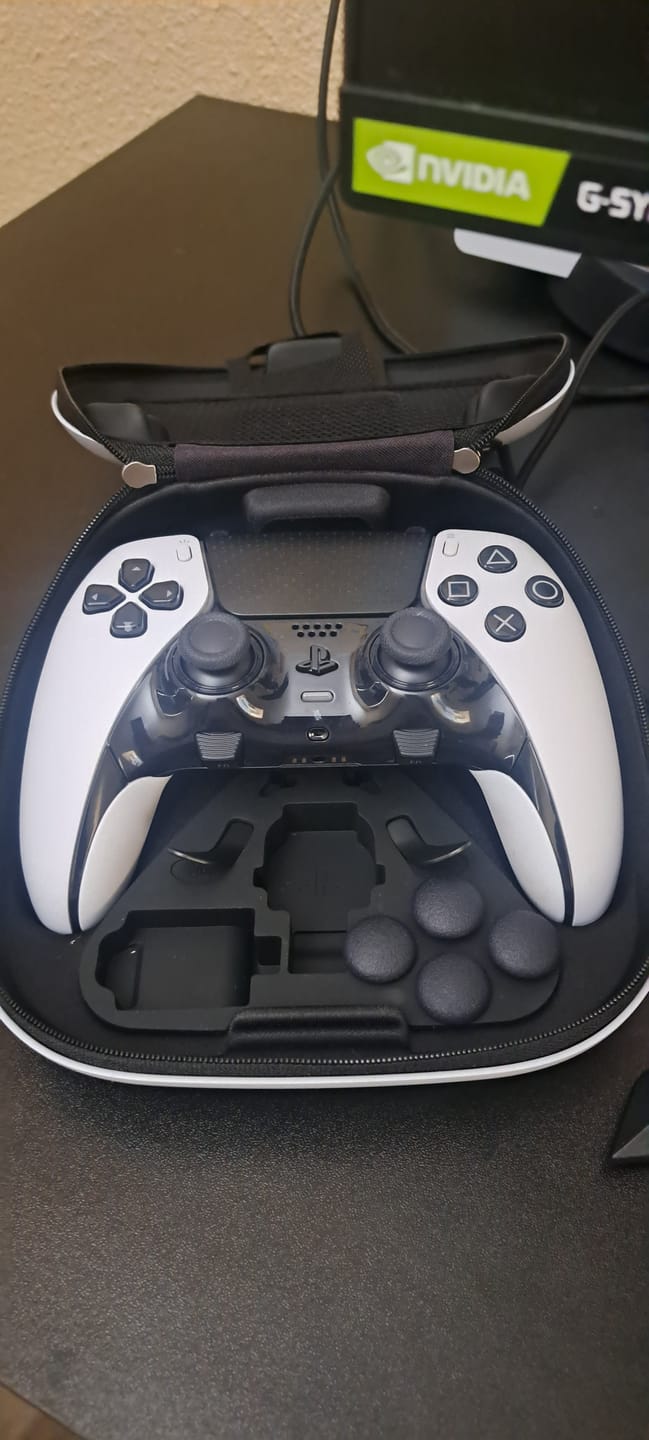 Customer photo review of PlayStation 5 (PS5) DualSense Edge Wireless Controller