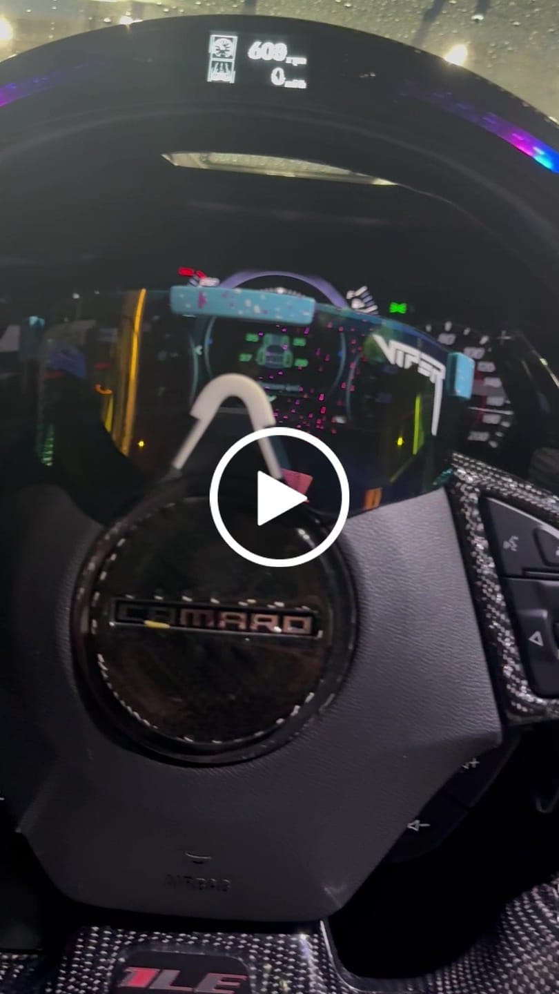 Customer video review of Camaro 2016-2024 Carbon Fiber Steering Wheel Airbag Center Overlay