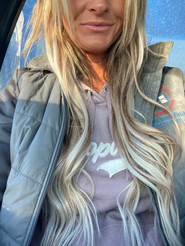 Customer photo review of Full Shine Fusion Nail U Tip Human Hair Extensions 100% Remy Hair Platinum Blonde (#60)