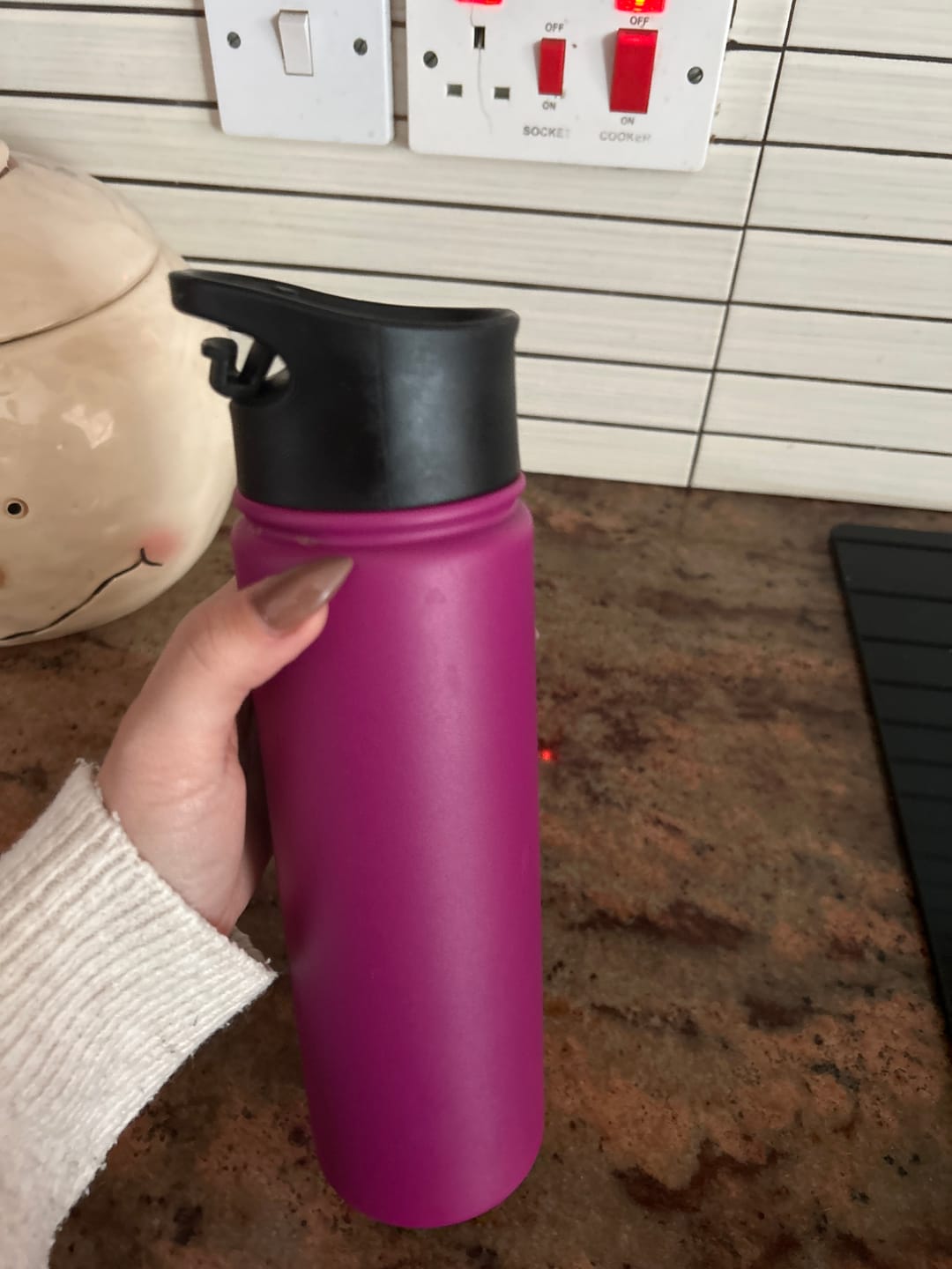 Customer photo review of DOZZE Voyager Water Bottle