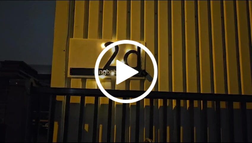 Customer video review of Hausnummernschild "Viktoria" mit Straßennamen